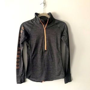 Under Armour Coldgear fitted half zip pullover- athletic wear- Size XS